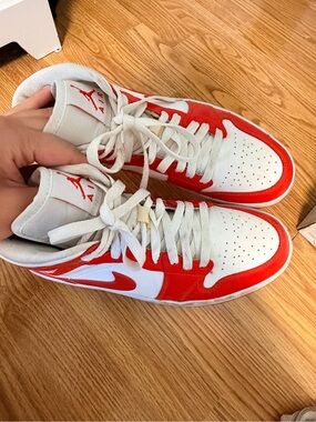 Jordan Low Top Sneakers in White and Red